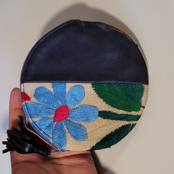 Handmade leather purse - Picture 2 of 6